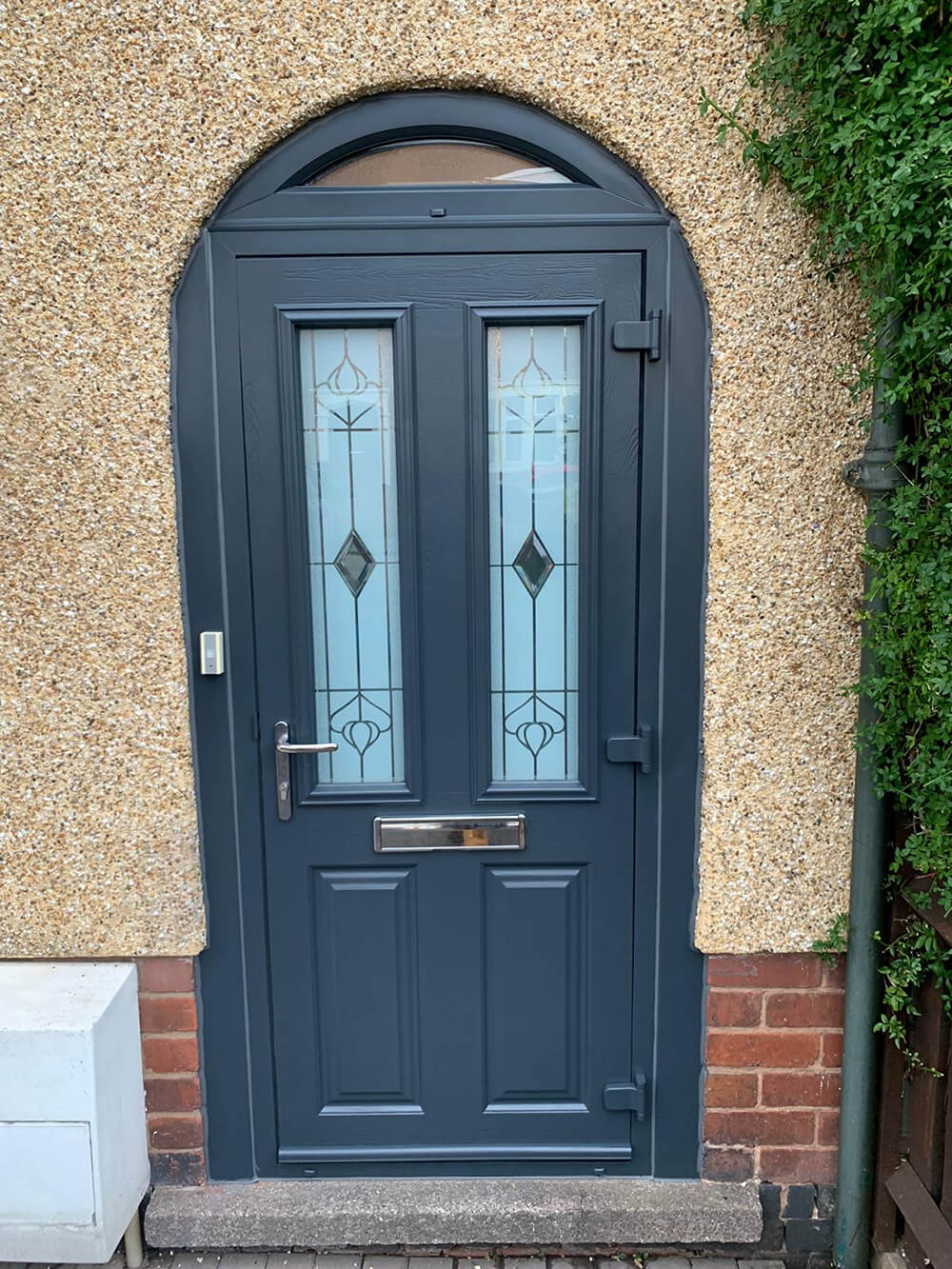 Can You Paint a Composite Door?